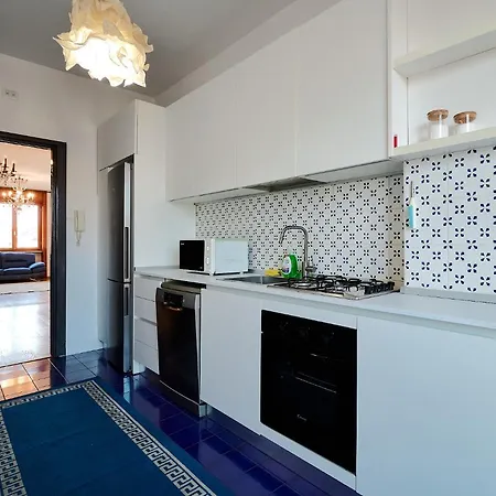 Apartment Casa Piccinni Milan